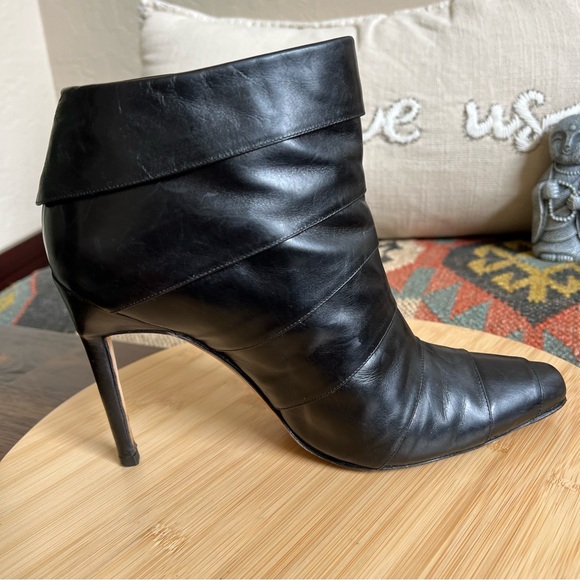 Manolo Blahnik M-Fertiti Fodera Leather Ankle Stiletto Boots EU40/US10 $1,298 - Picture 8 of 13